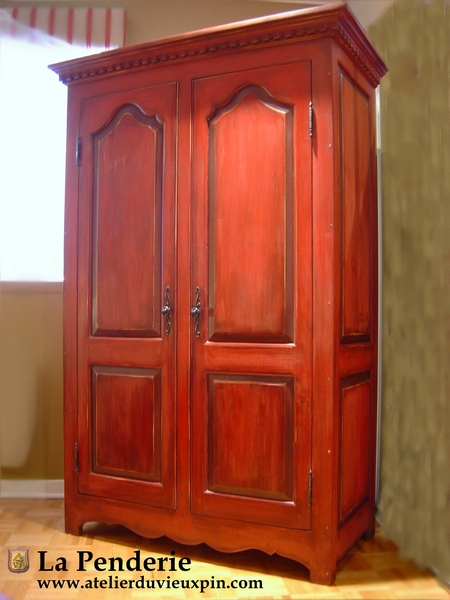 L'armoire gendarme, charmant ...